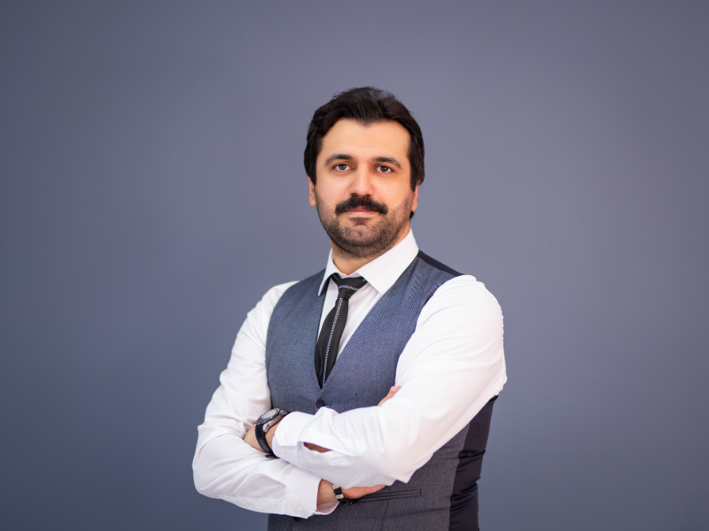 Profesyonel Öğrenci Koçluğu Derneği Başkanı Mesut Tangüner Kimdir?